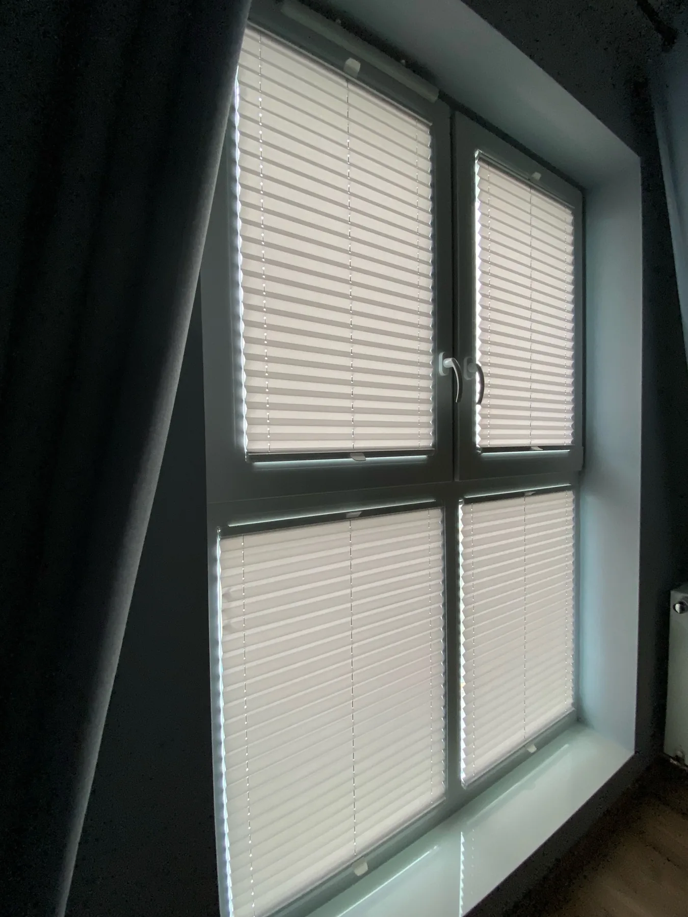 Plisy w realizacji na Śląsku - kadr batchowej realizacji plis na śląsku - ujęcie 7