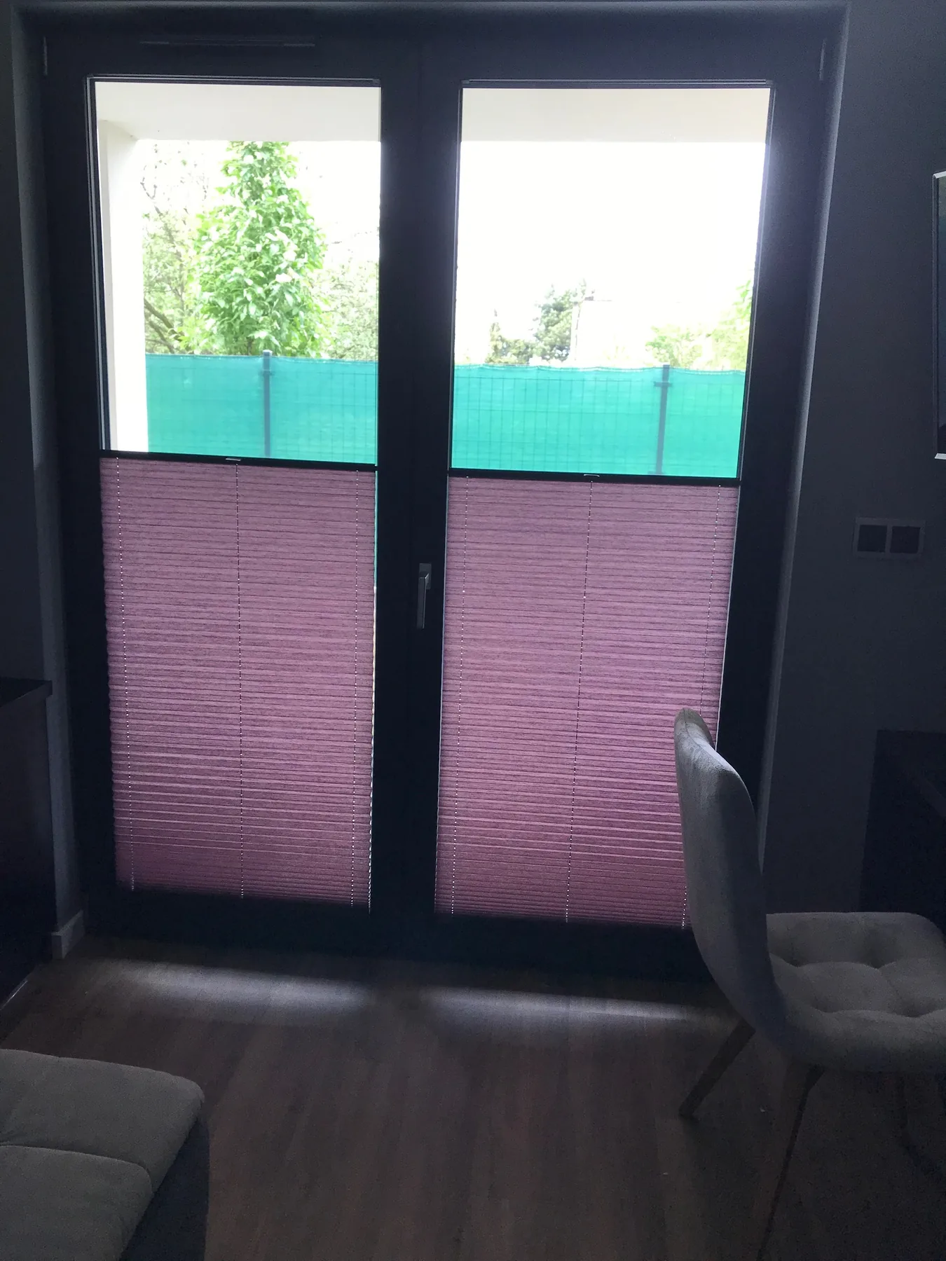 Plisy w realizacji na Śląsku - kadr batchowej realizacji plis na śląsku - ujęcie 10