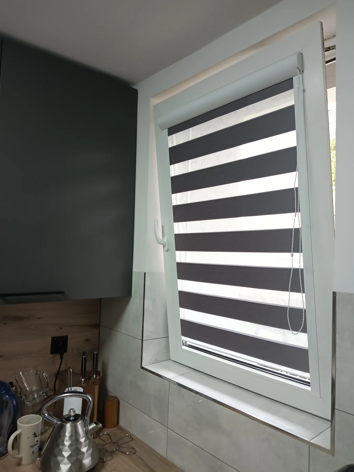 Rolety dzień-noc Passionata w Sosnowcu - dodatkowy kadr realizacji rolet dzień-noc passionata w sosnowcu - ujęcie 2