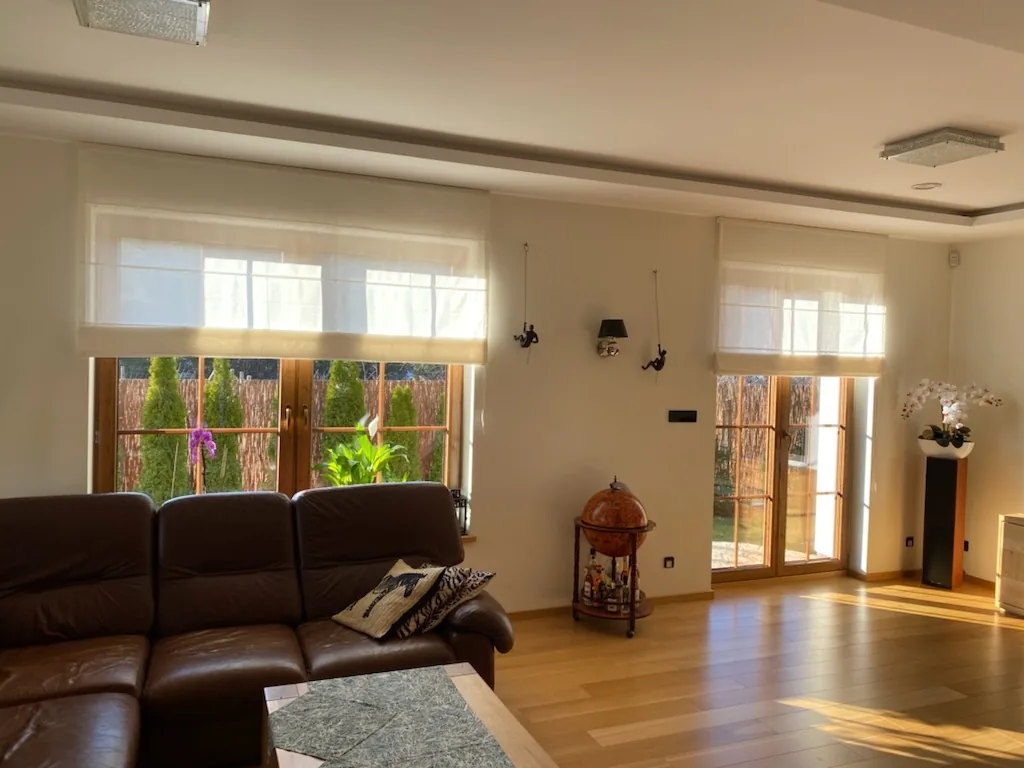 Rolety rzymskie w realizacji na Śląsku - kadr batchowej realizacji rolet rzymskich na śląsku - ujęcie 3