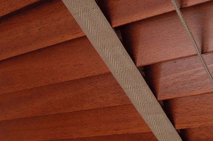 Linia premium z drewnem Abachi